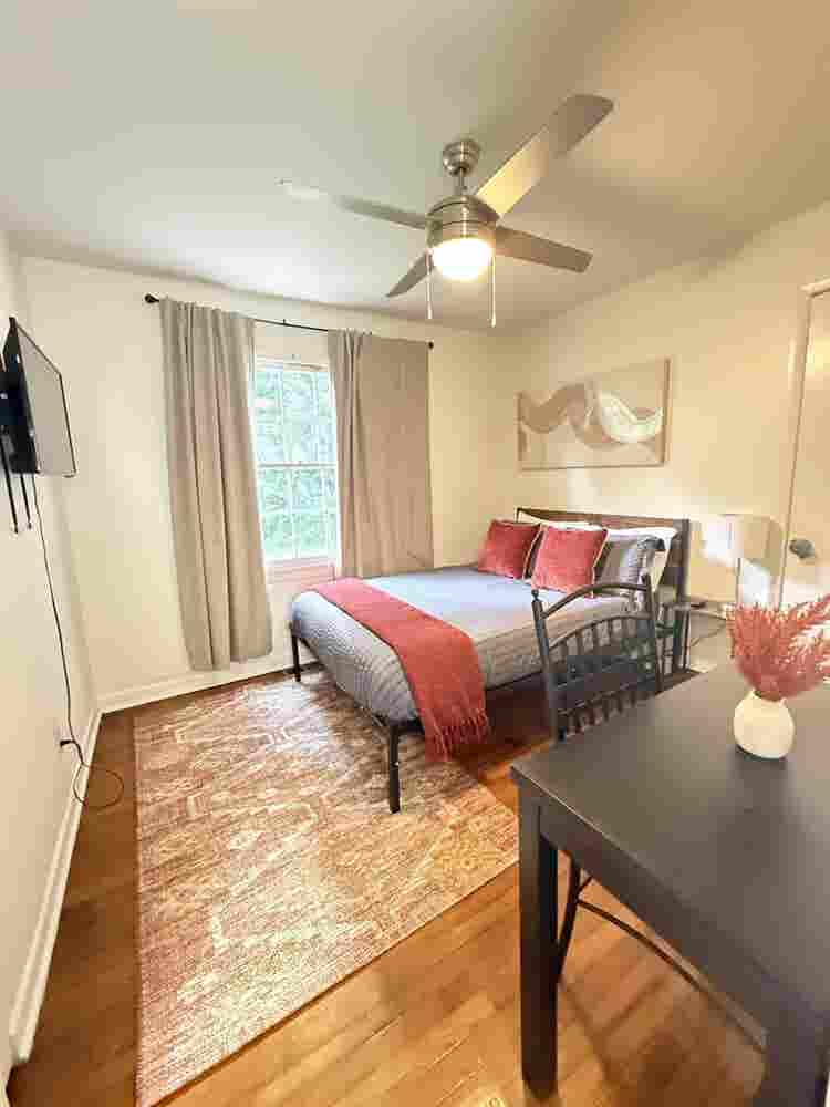 Full Home w/ Gas & Furniture!