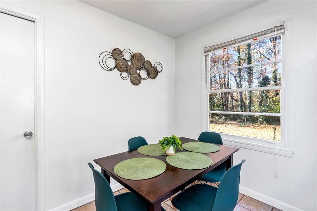Full Home w/ Gas & Furniture!