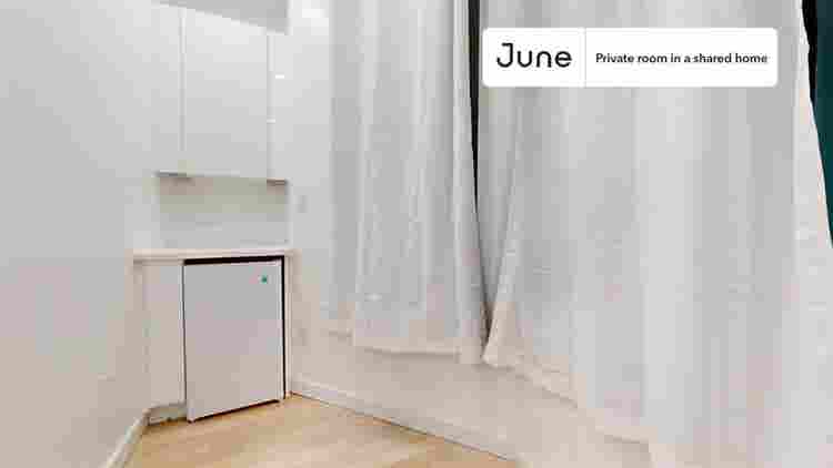 4 BR in New York City