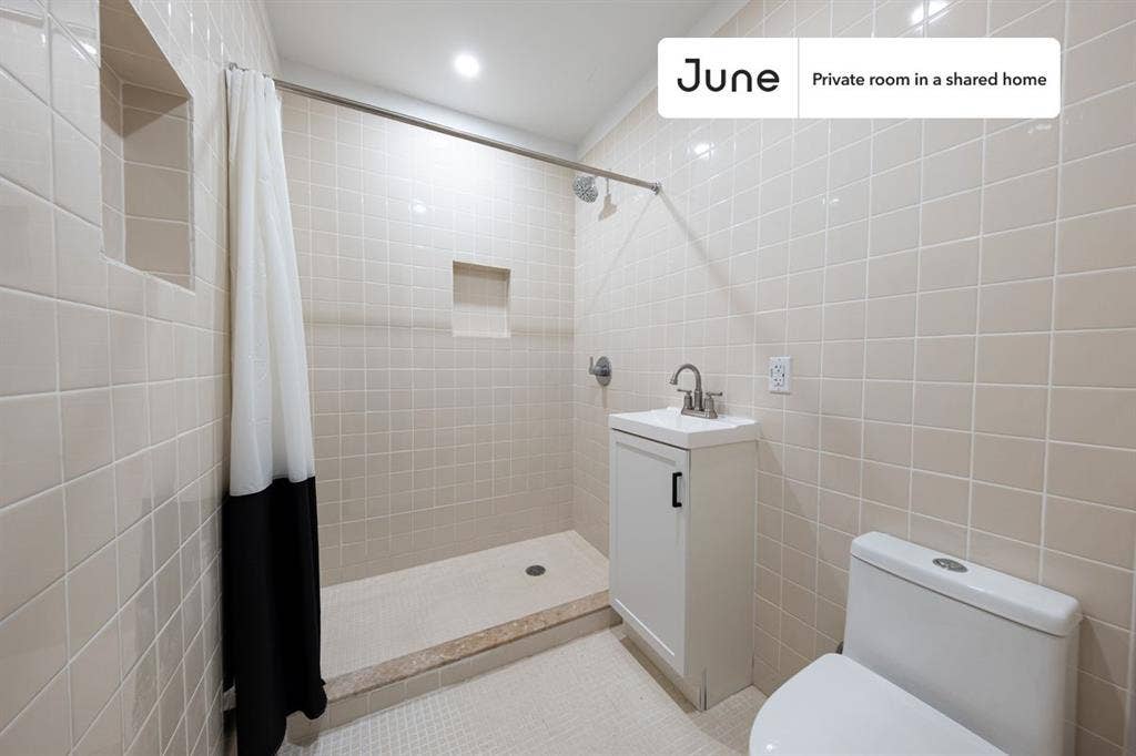 4 BR in New York City