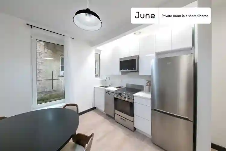 4 BR in New York City