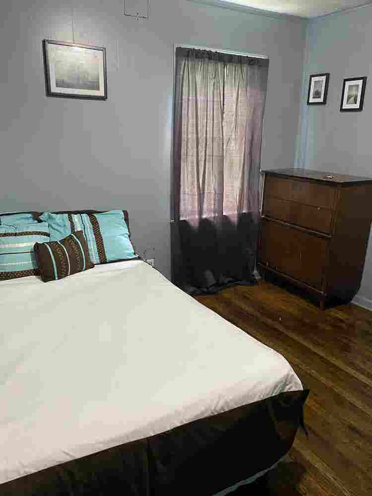 Rooms for rent $ weekly