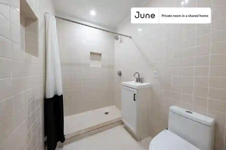 4 BR in New York City