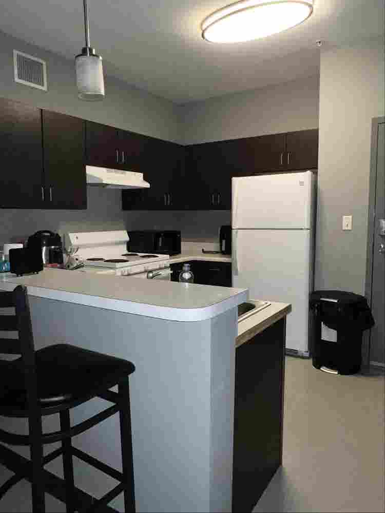 Student housing /  bath