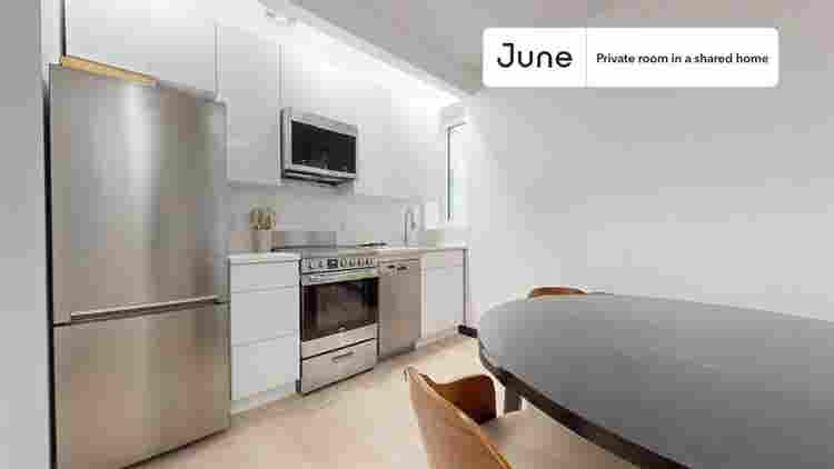 4 BR in New York City