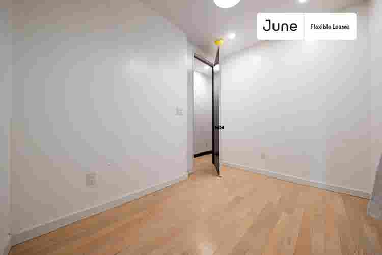 4 BR in New York City