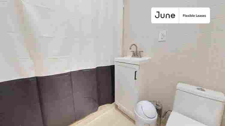 4 BR in New York City