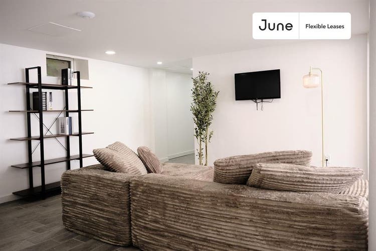 4 BR in New York City