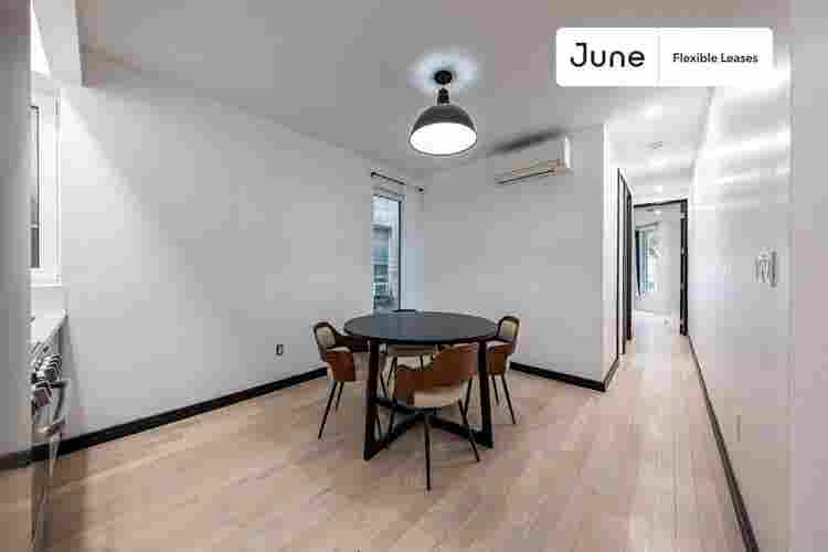 4 BR in New York City