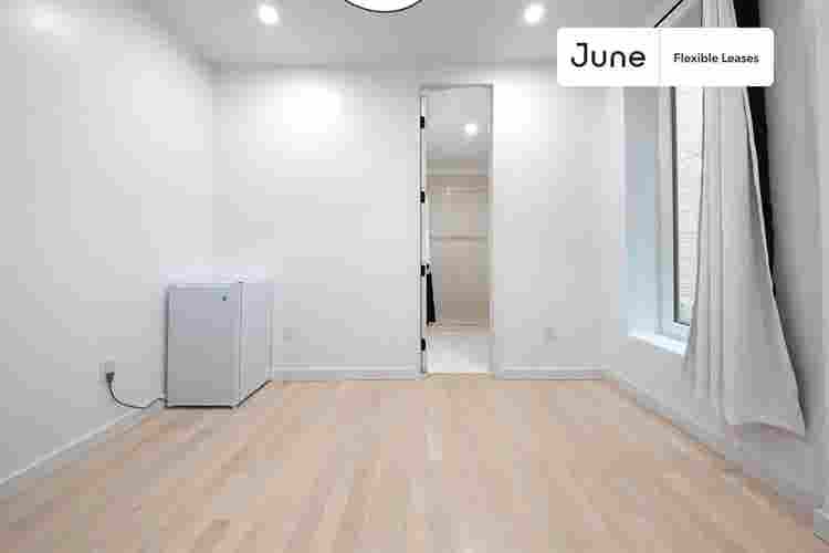 4 BR in New York City