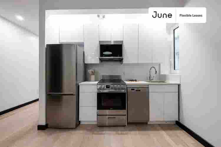 4 BR in New York City