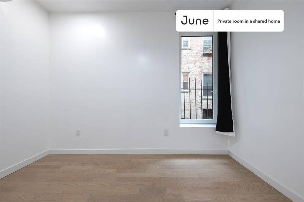 4 BR in New York City
