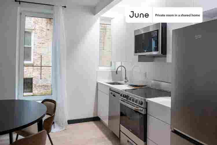 4 BR in New York City