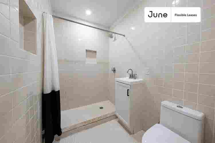 4 BR in New York City