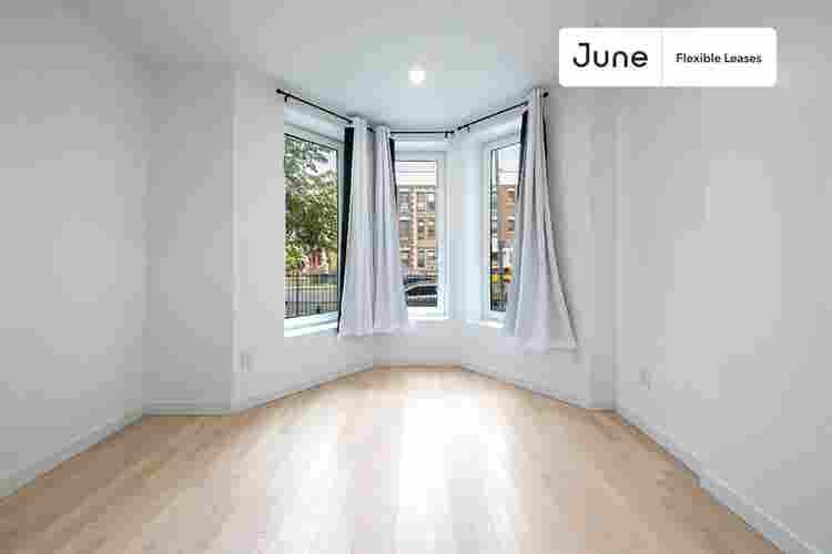 4 BR in New York City