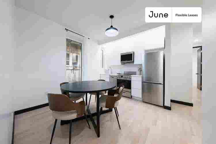 4 BR in New York City