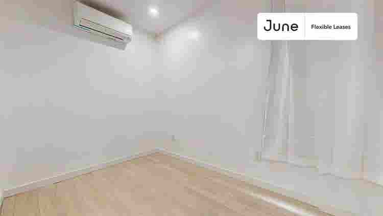 4 BR in New York City