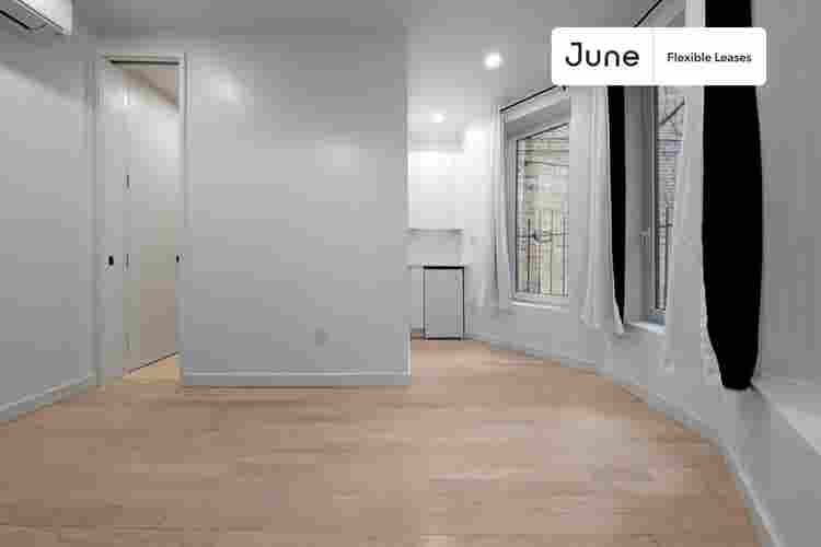 4 BR in New York City