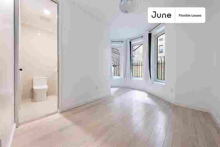 4 BR in New York City