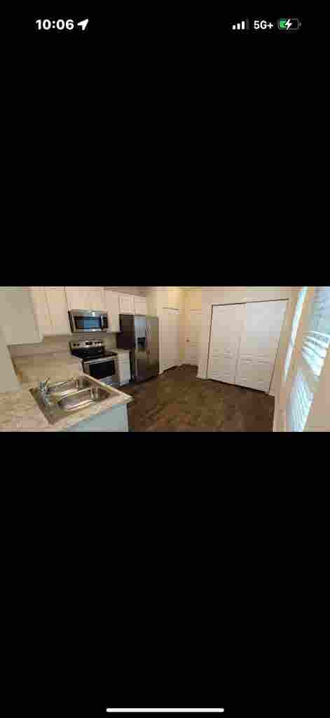 2 bedroom in  Baymeadows area