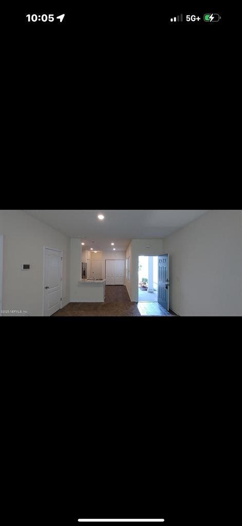 2 bedroom in Baymeadows area