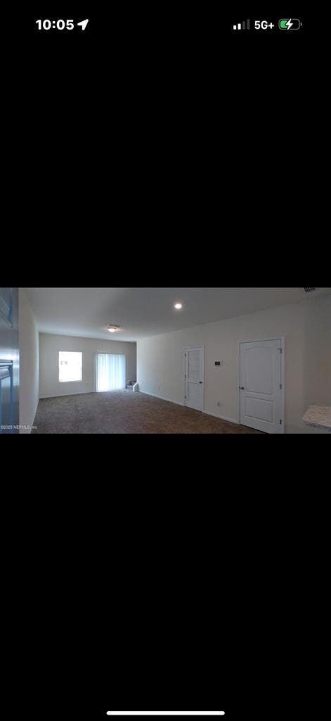 2 bedroom in Baymeadows area