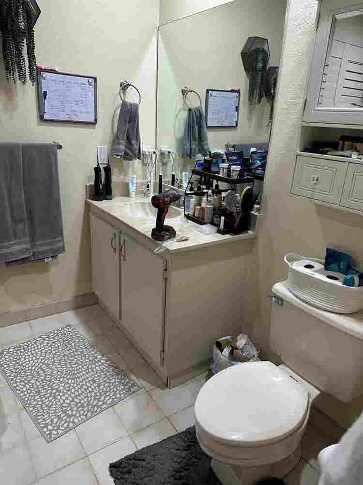 Private studio & kitchenette