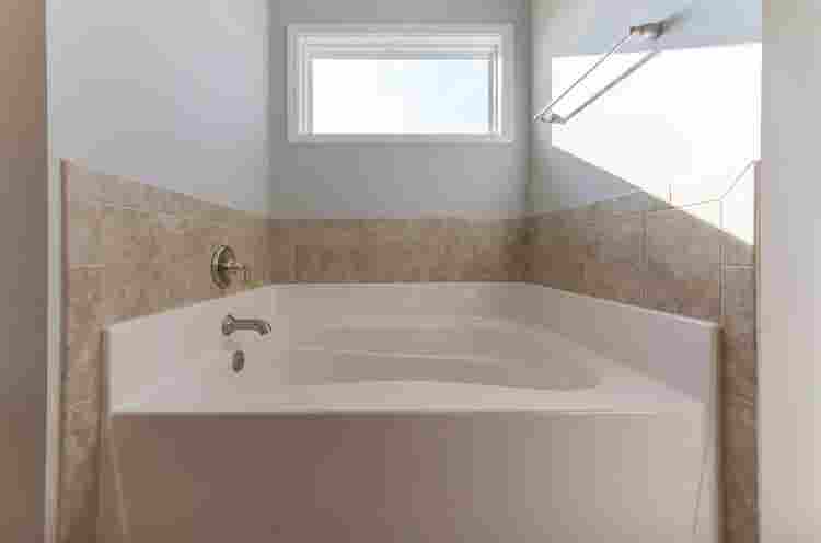 5 BR in Clayton