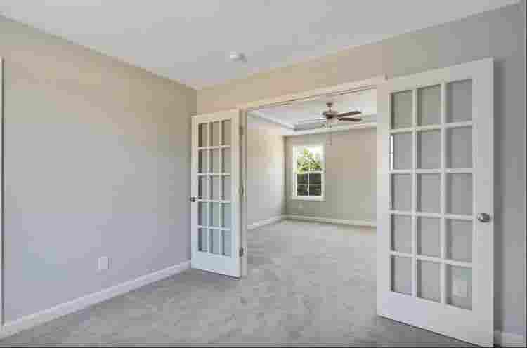 5 BR in Clayton