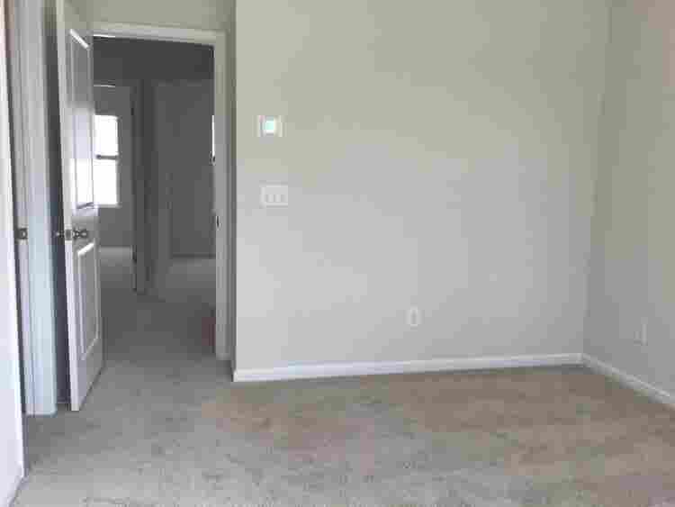 3 BR in Belmont