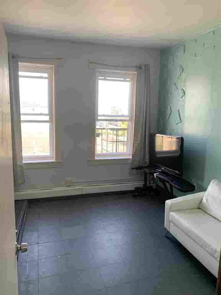 Private room near to Journal Square