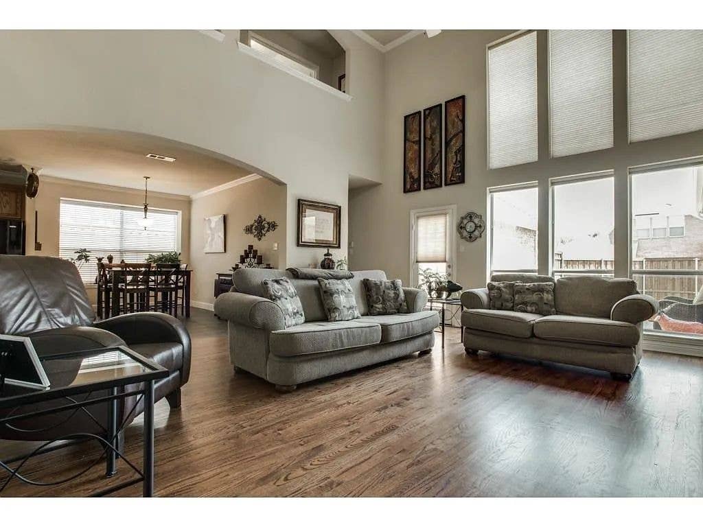 2 Bedrooms+Study - Fully Furnished