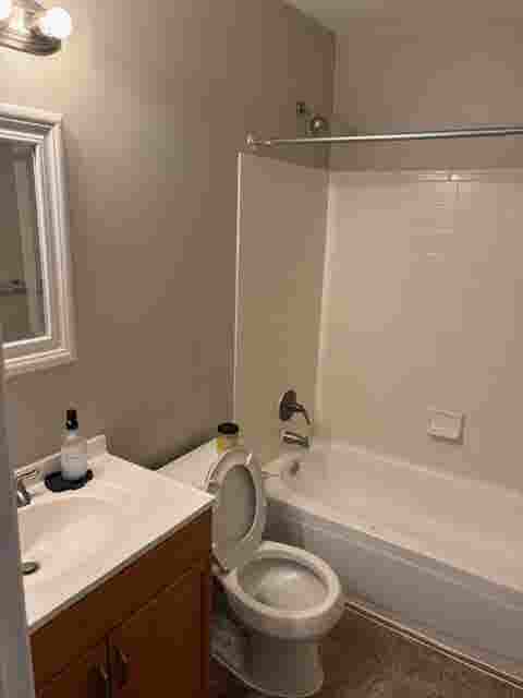 Room for Rent in Centerville VA!