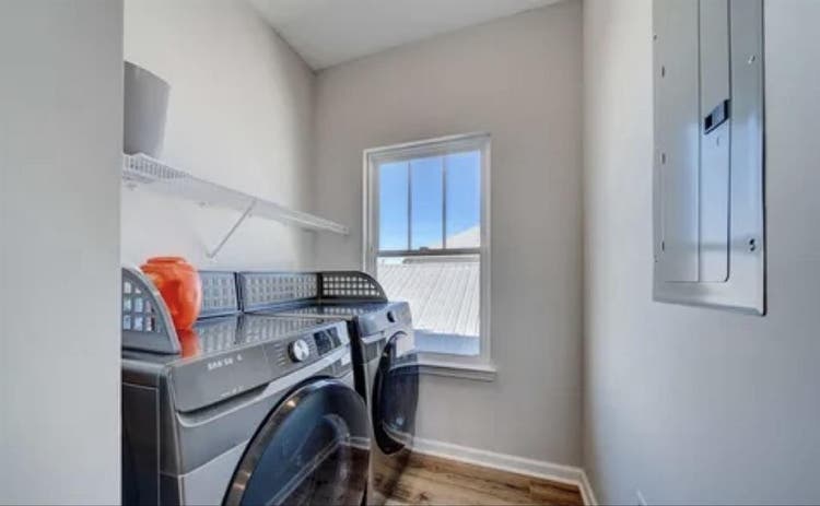 Master bedroom for rent