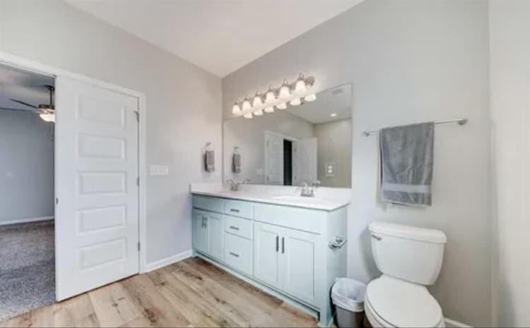 Master bedroom for rent
