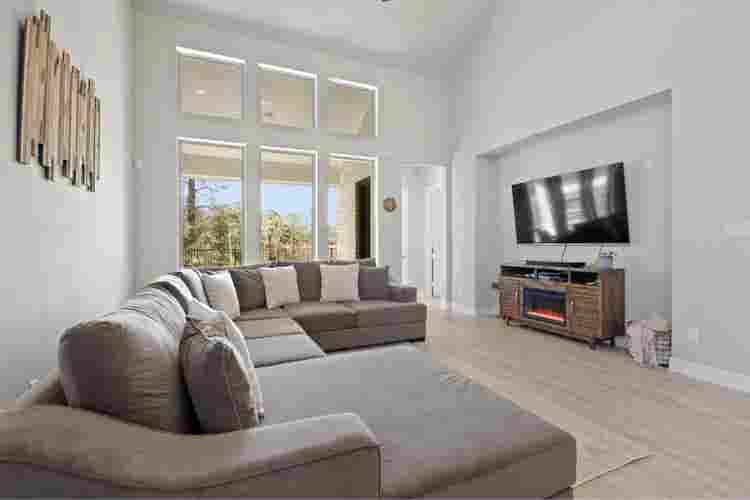 Furnished room available
