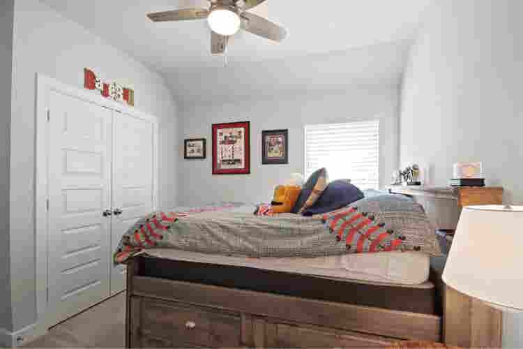 Furnished room available