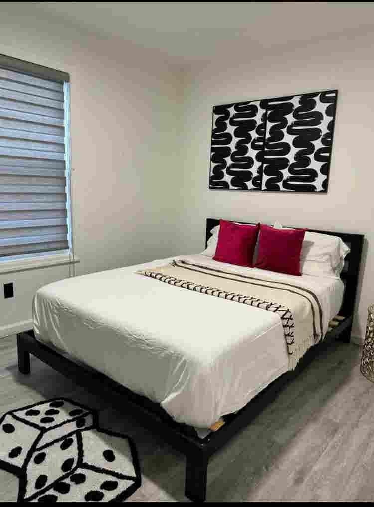 Gorgeous Room for Rent✨