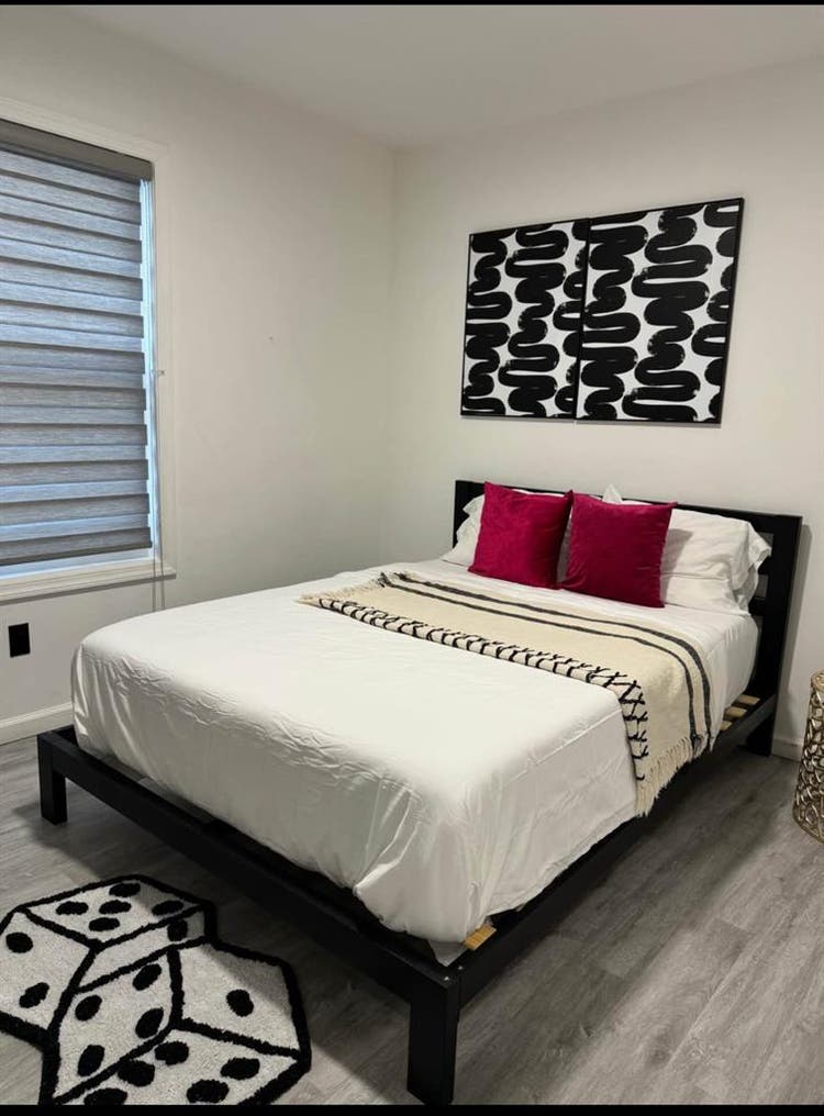 Gorgeous Room for Rent✨