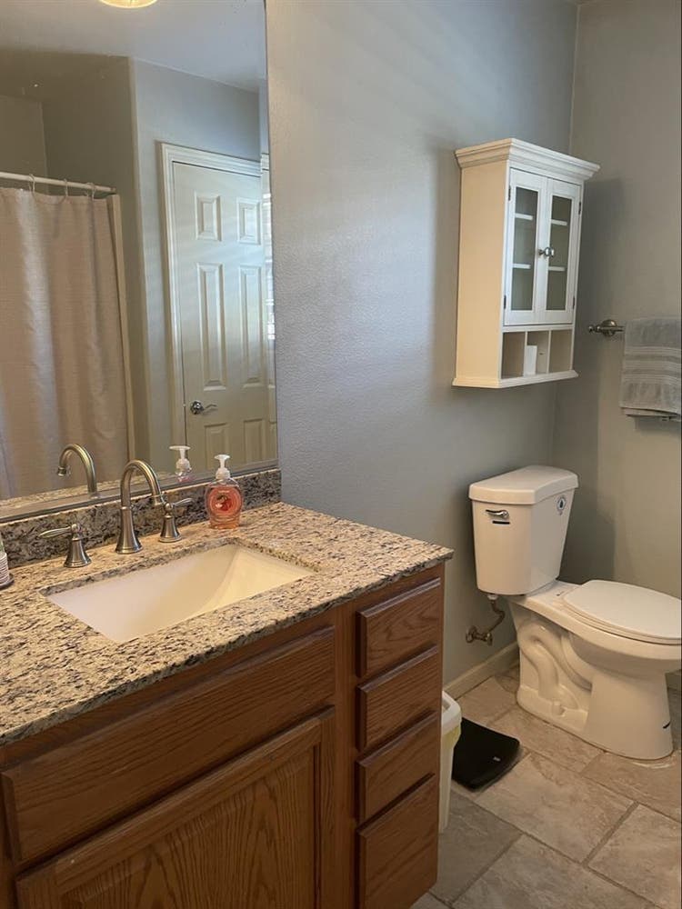 Roommate Wanted