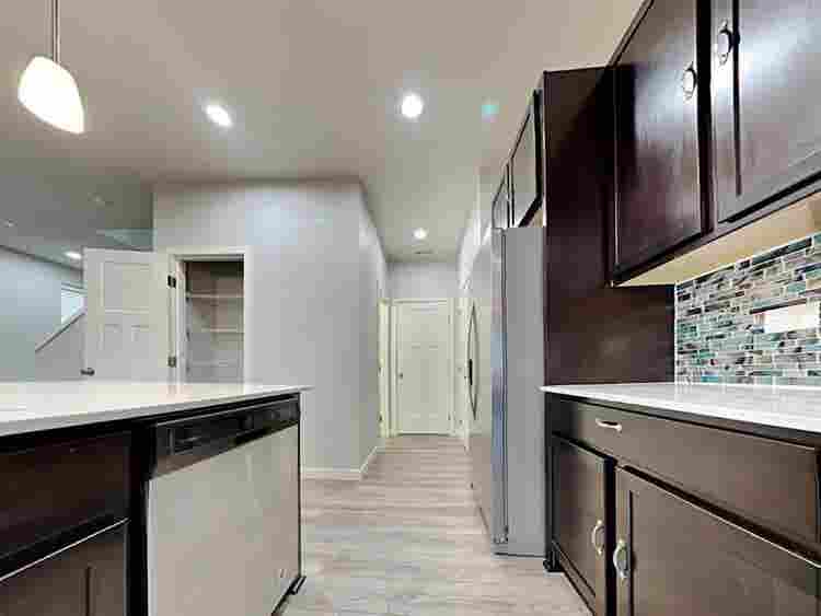 Spacious Private Room for Rent
