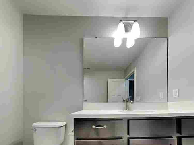 Spacious Private Room for Rent