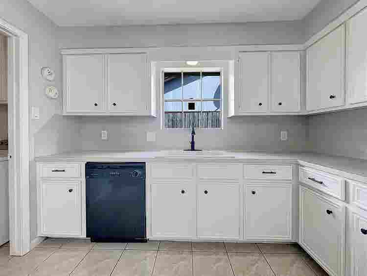 Amazing Single Family Home For Rent