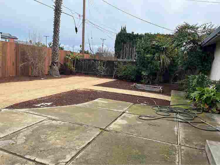 Beautifully updated S/F home