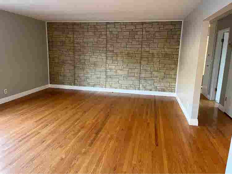 Beautifully updated S/F home