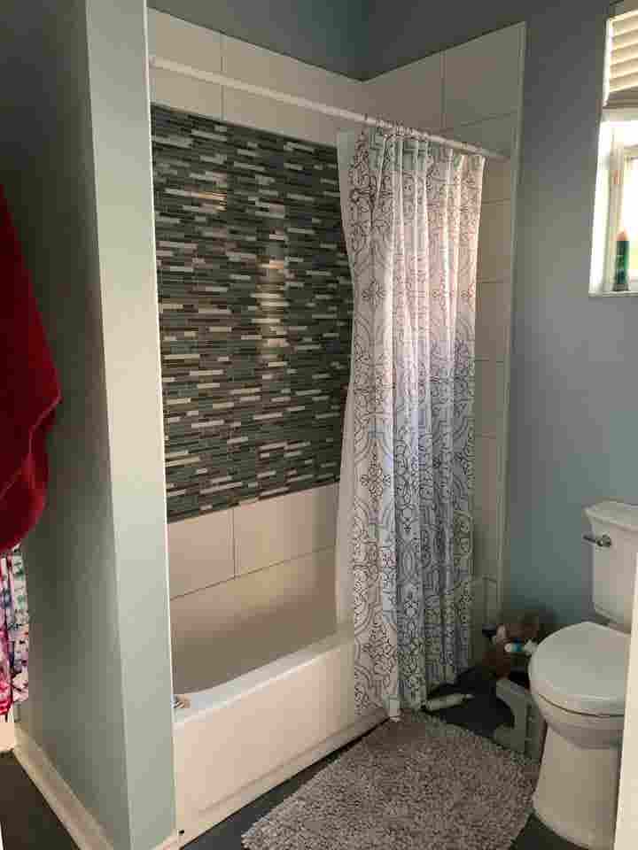 Room for rent in my home