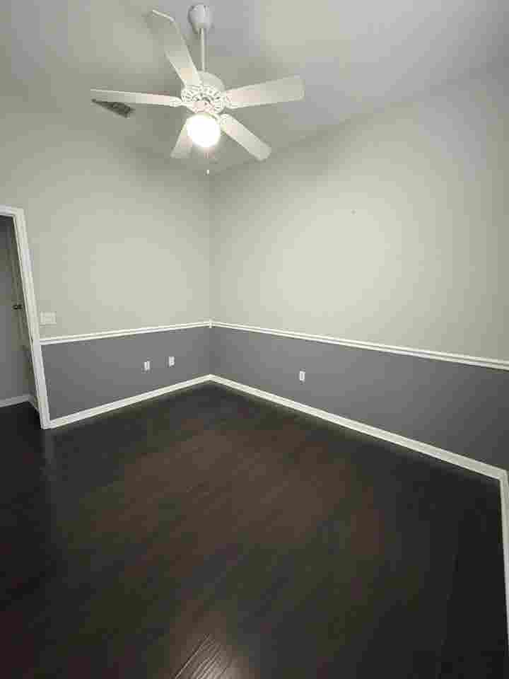 Room for rent in my home