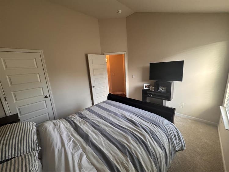 Need a cool, low key, clean roomie.