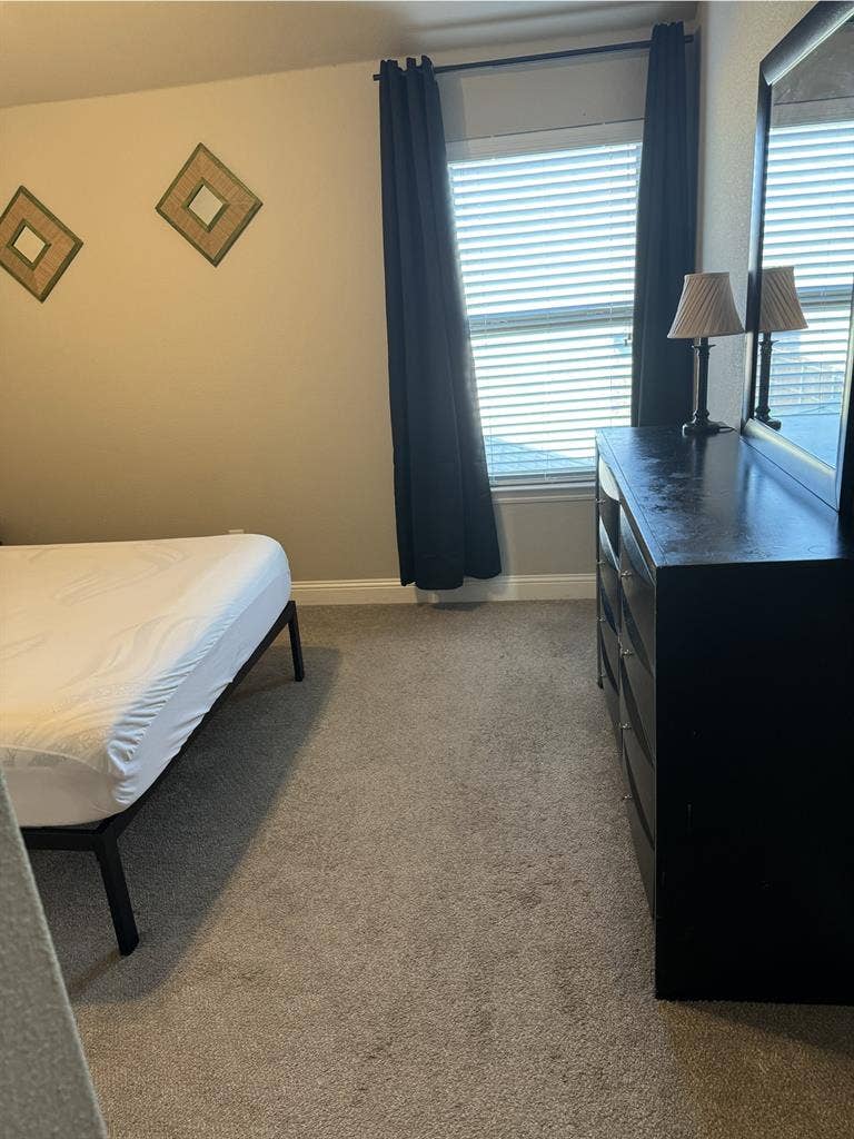 Room for Rent in Fort Worth