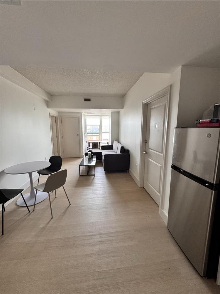 Sublease-University Centre(Newark)
